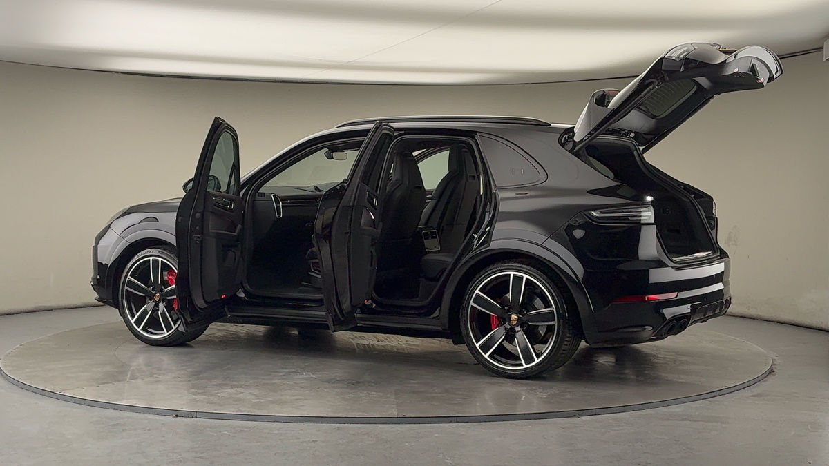 More views of Porsche Cayenne