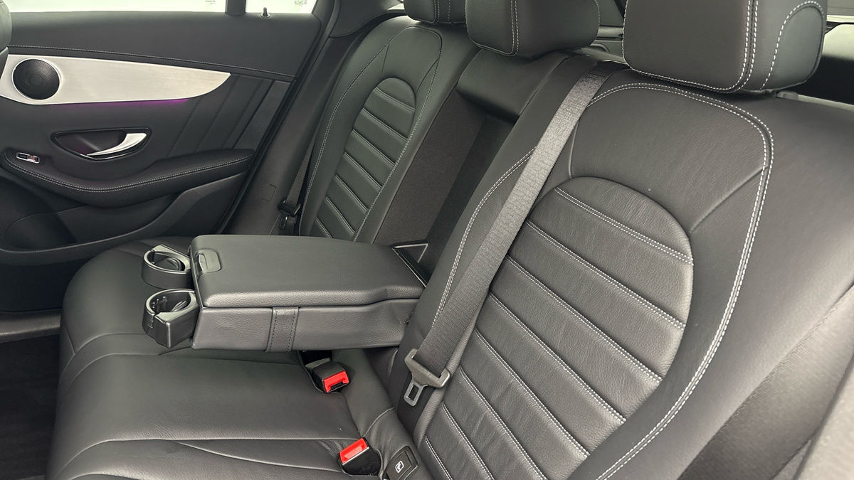 Mercedes-Benz GLC Image 9