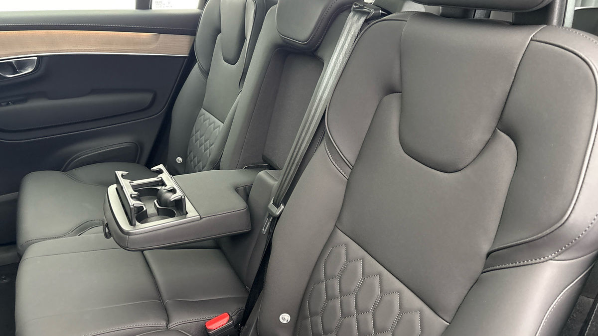 Volvo XC90 Image 9