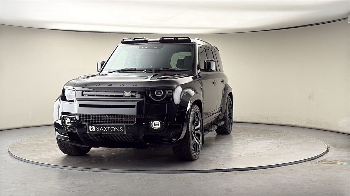 More views of Land Rover Defender 110