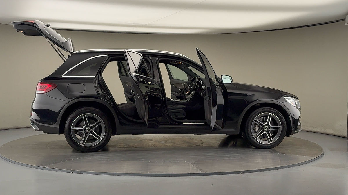 More views of Mercedes-Benz GLC