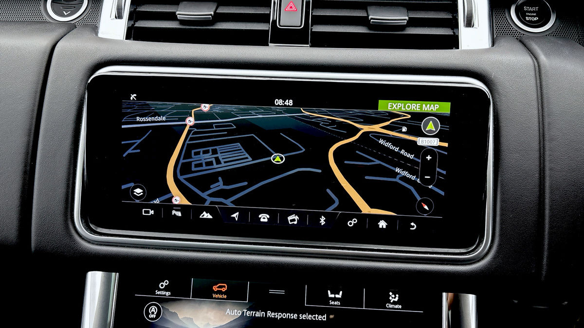 Land Rover Range Rover Sport Image 17