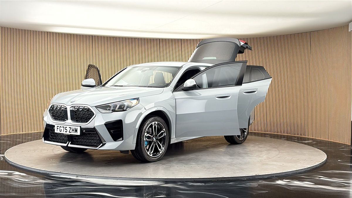 More views of BMW X2