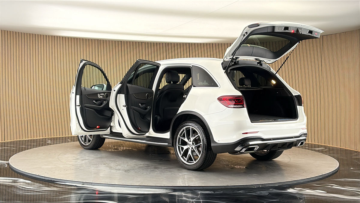 More views of Mercedes-Benz GLC