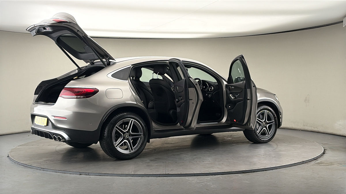 More views of Mercedes-Benz GLC