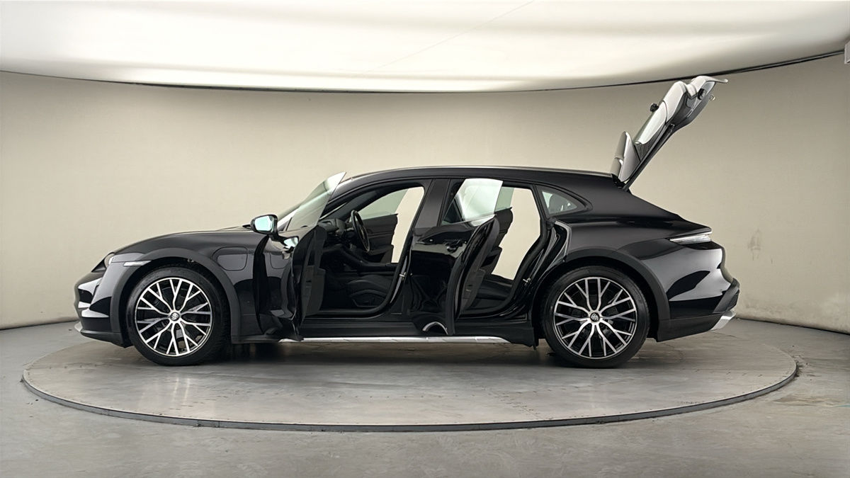 More views of Porsche Taycan