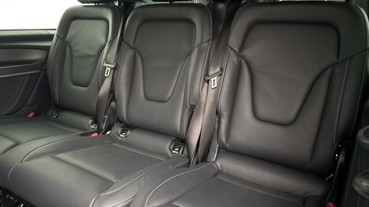 Mercedes-Benz V Class Image 9