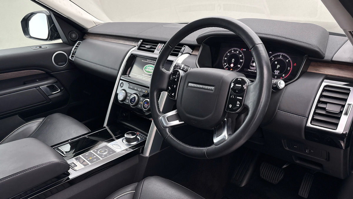 Land Rover Discovery Image 5