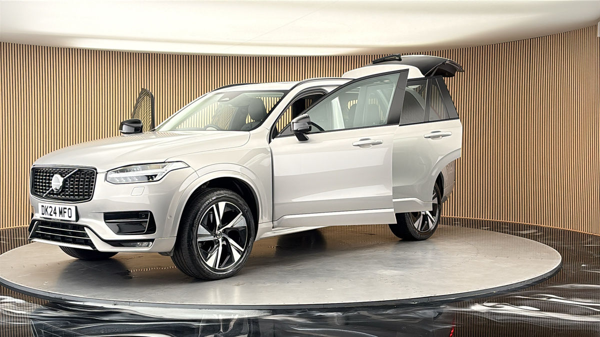 Volvo XC90 Image 22