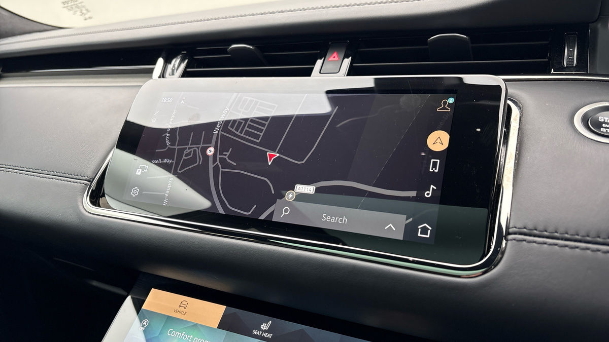 Land Rover Range Rover Evoque Image 17