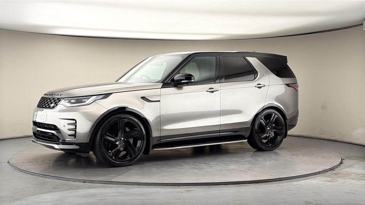 More views of Land Rover Discovery