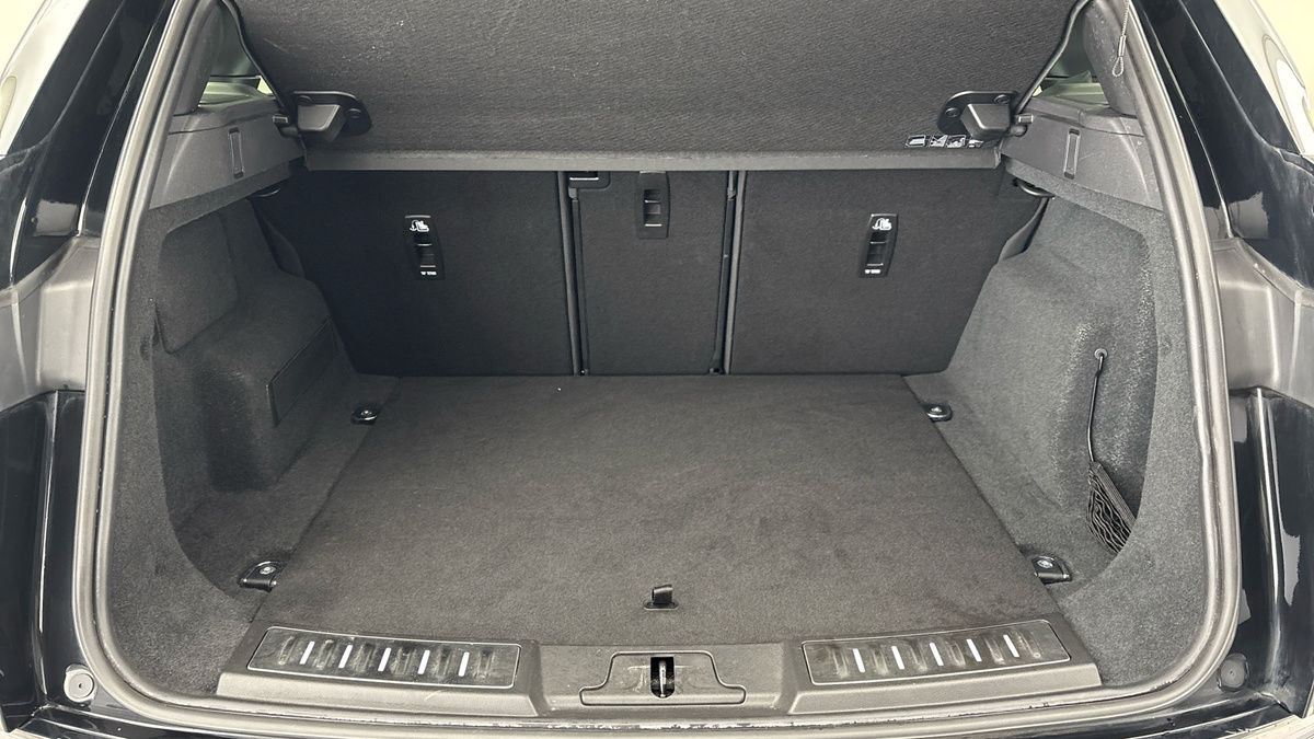 Land Rover Range Rover Evoque Image 11