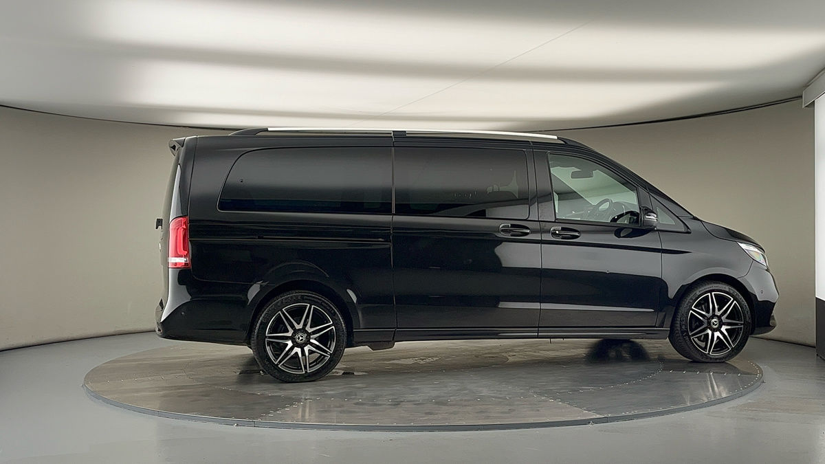 More views of Mercedes-Benz V Class
