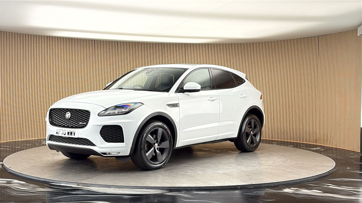 Jaguar E-PACE Image 20