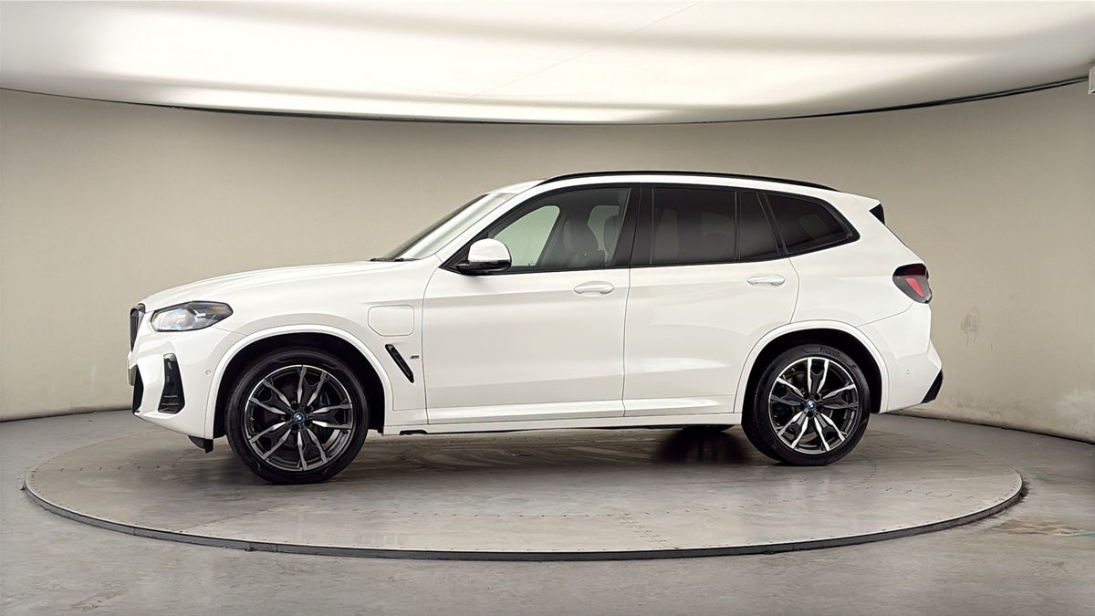 More views of BMW X3