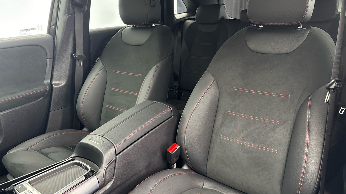 Mercedes-Benz EQA Image 7