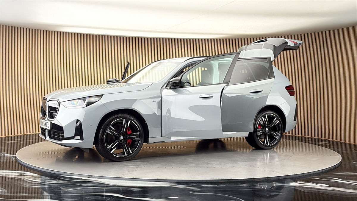 More views of BMW X3