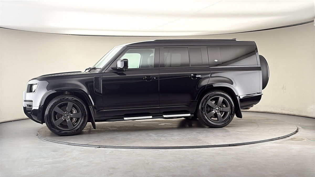 More views of Land Rover Defender 130