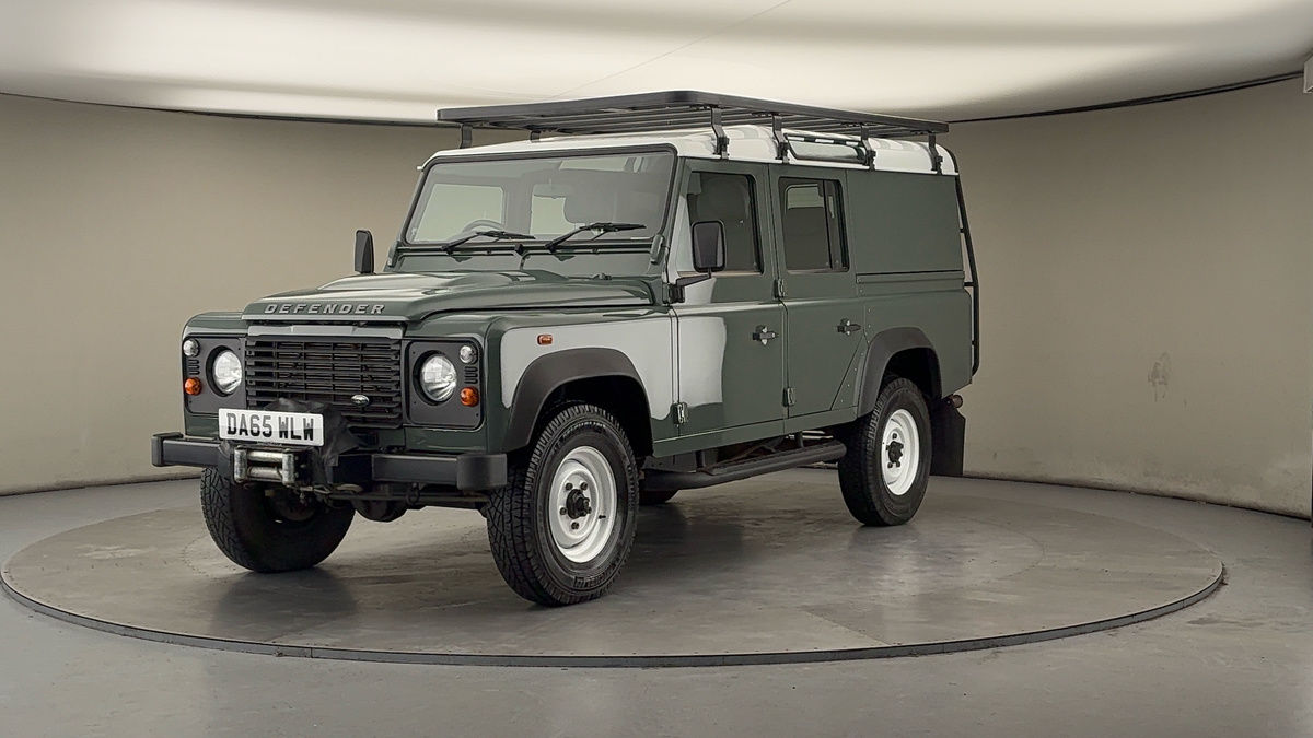 More views of Land Rover Defender 110