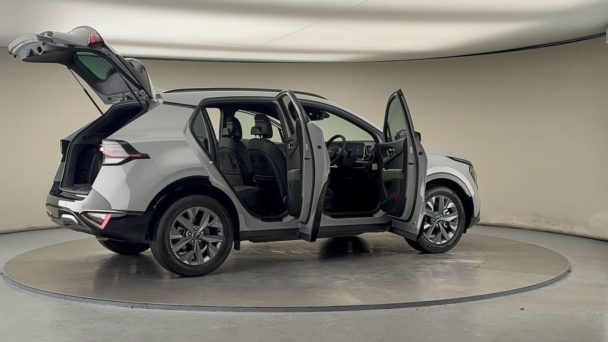 More views of Kia Sportage