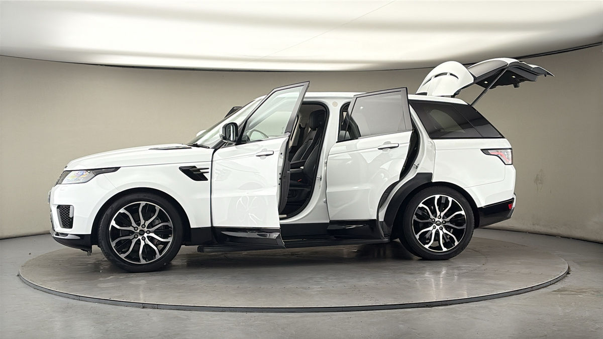 More views of Land Rover Range Rover Sport