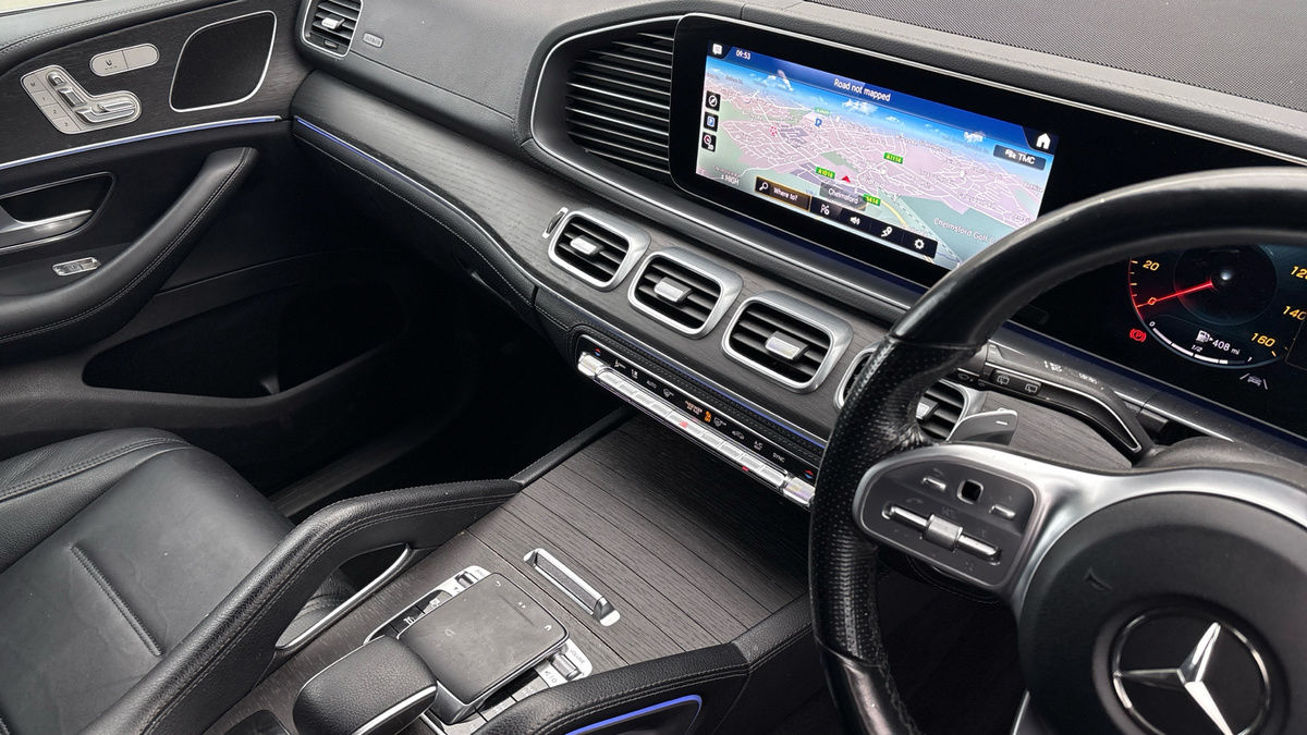 Mercedes-Benz GLE Image 18