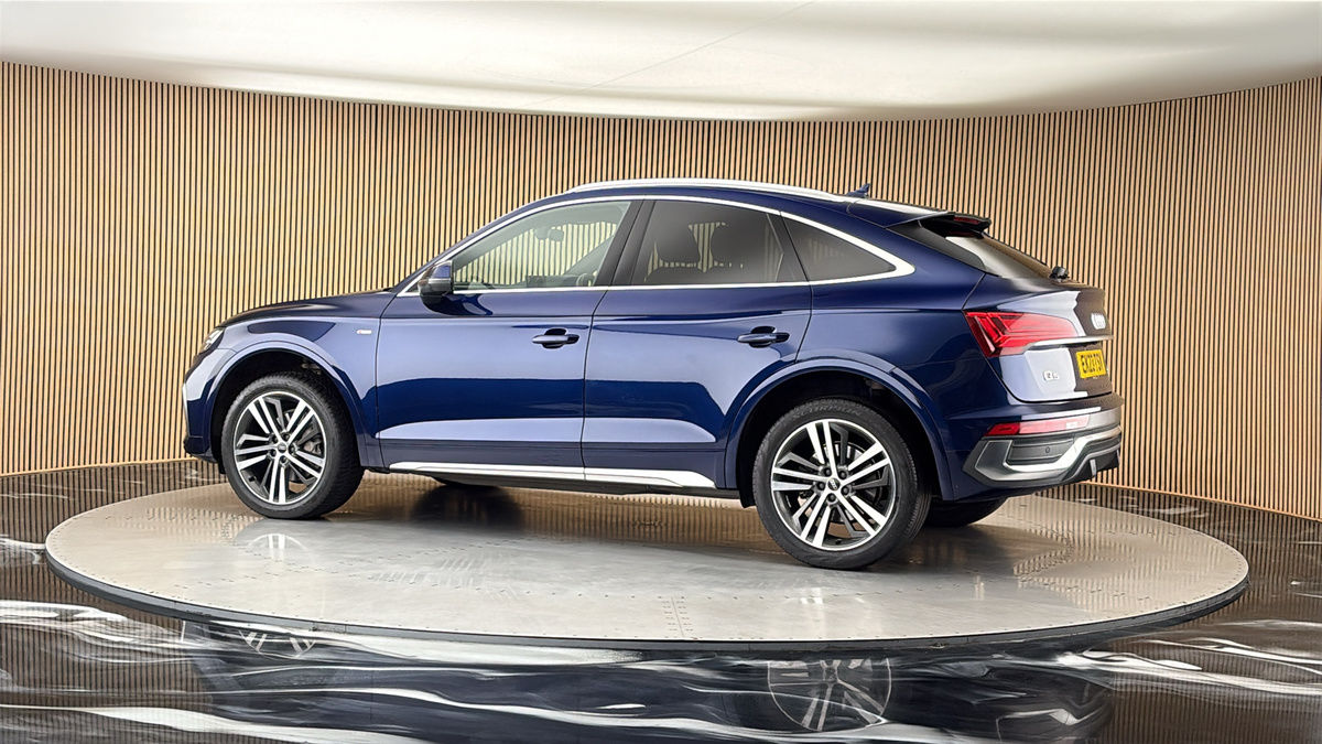 More views of Audi Q5