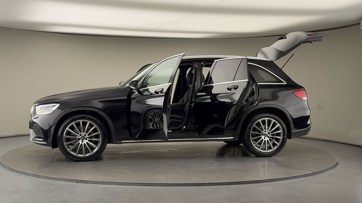 More views of Mercedes-Benz GLC