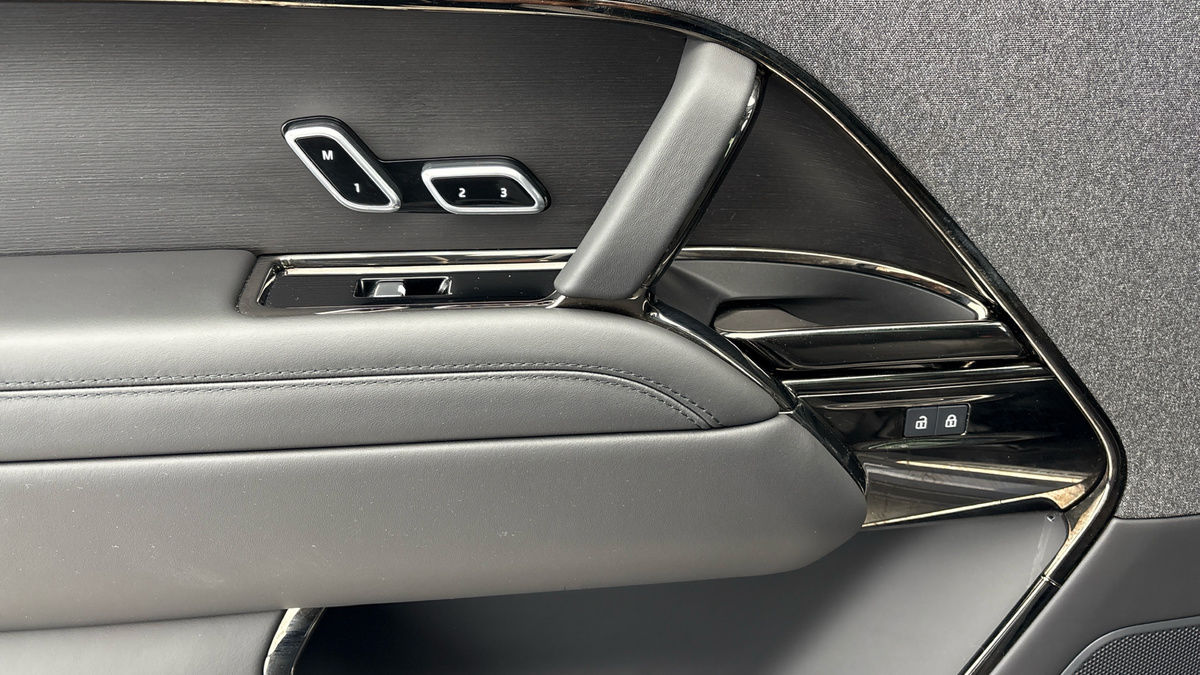 Land Rover Range Rover Sport Image 19