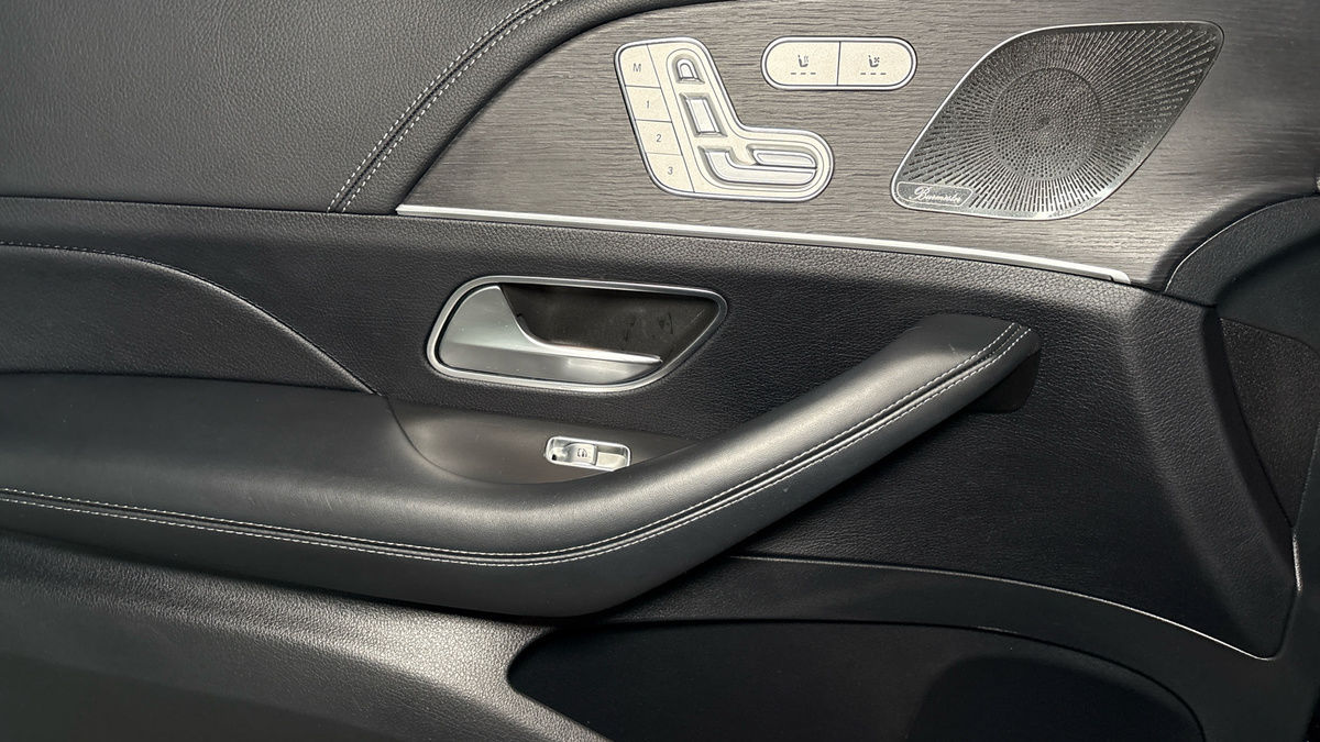 Mercedes-Benz GLE Image 19