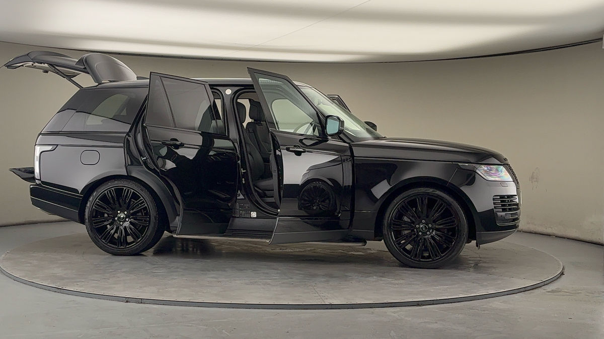 More views of Land Rover Range Rover