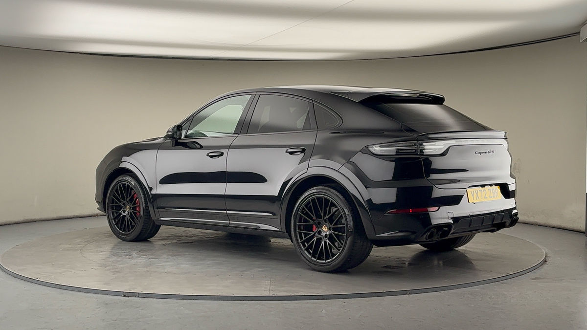 More views of Porsche Cayenne