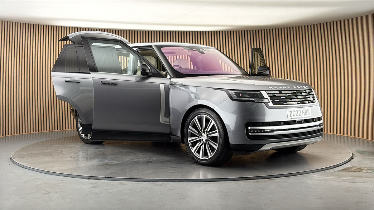More views of Land Rover Range Rover