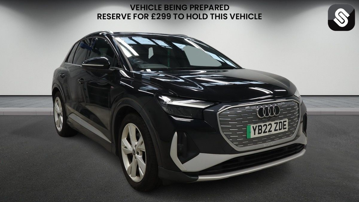 Audi Q4 e-tron Sticky Header Image