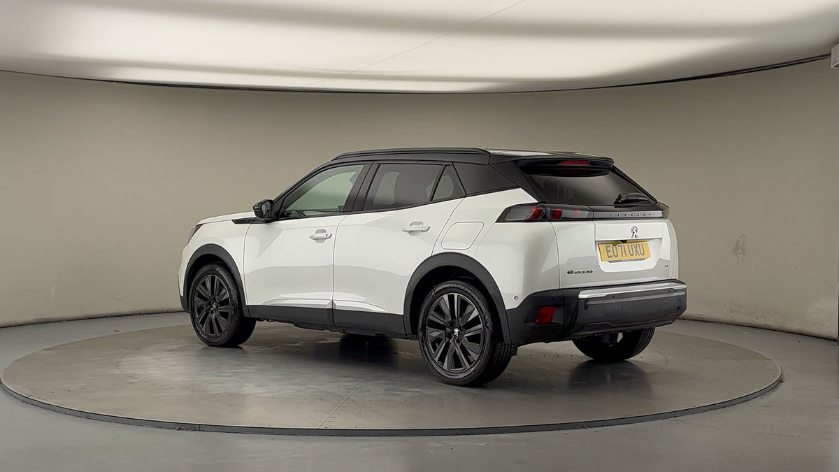 More views of Peugeot E-2008