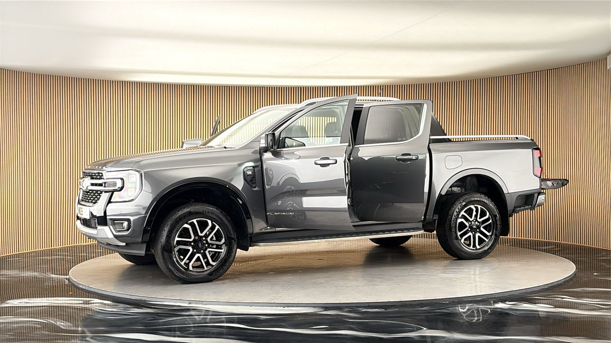 More views of Ford Ranger