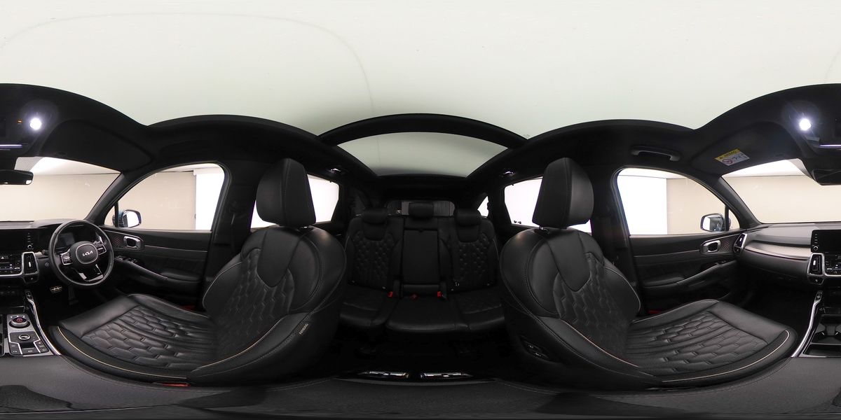 More views of Kia Sorento