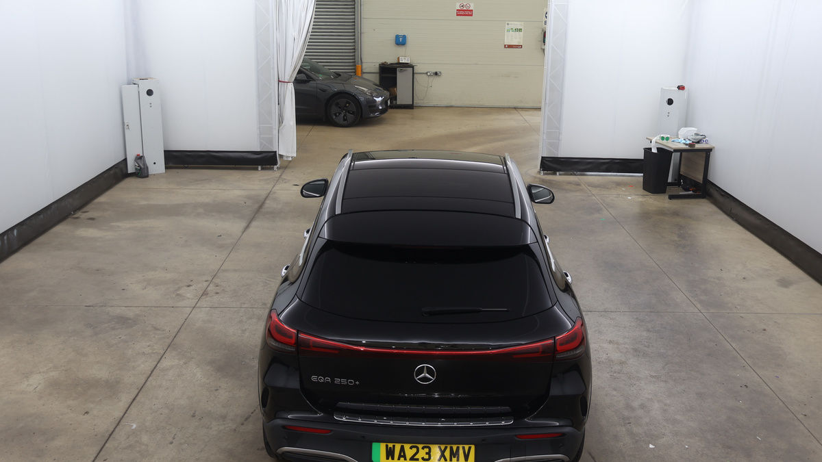 Mercedes-Benz EQA Image 7