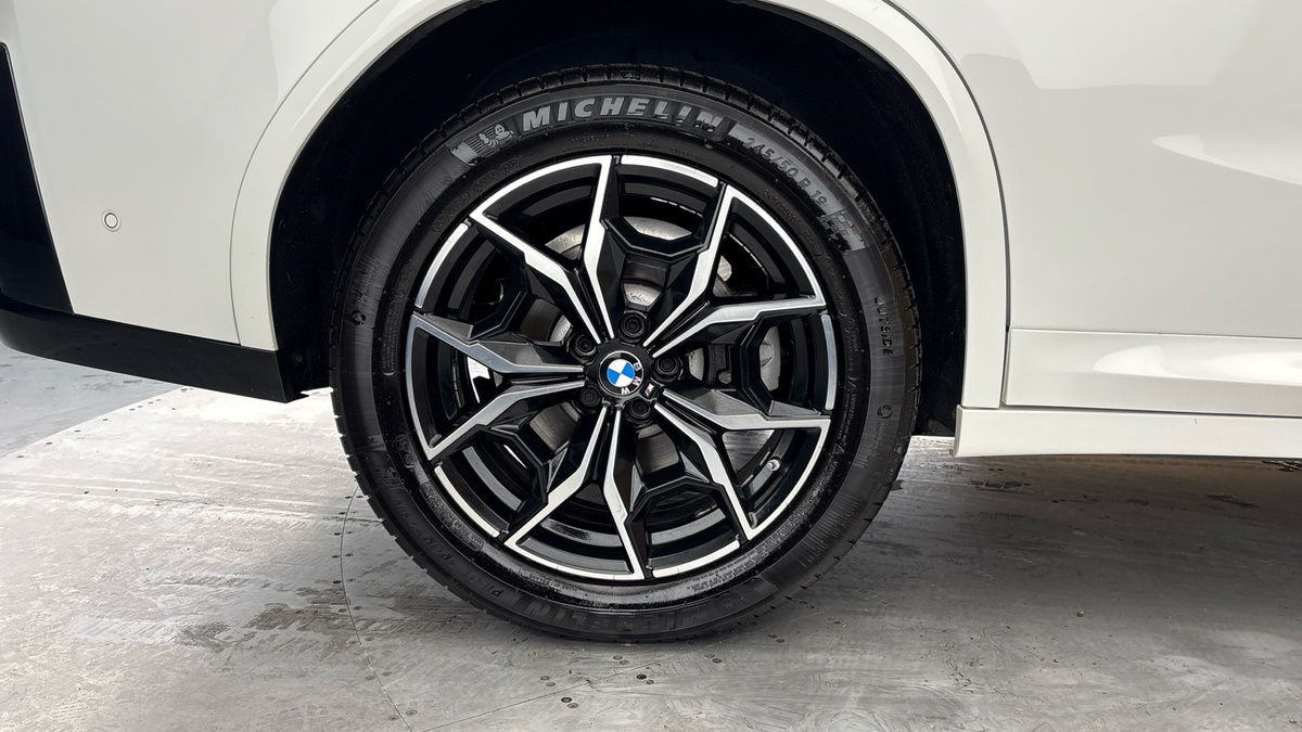 BMW X4 Image 10