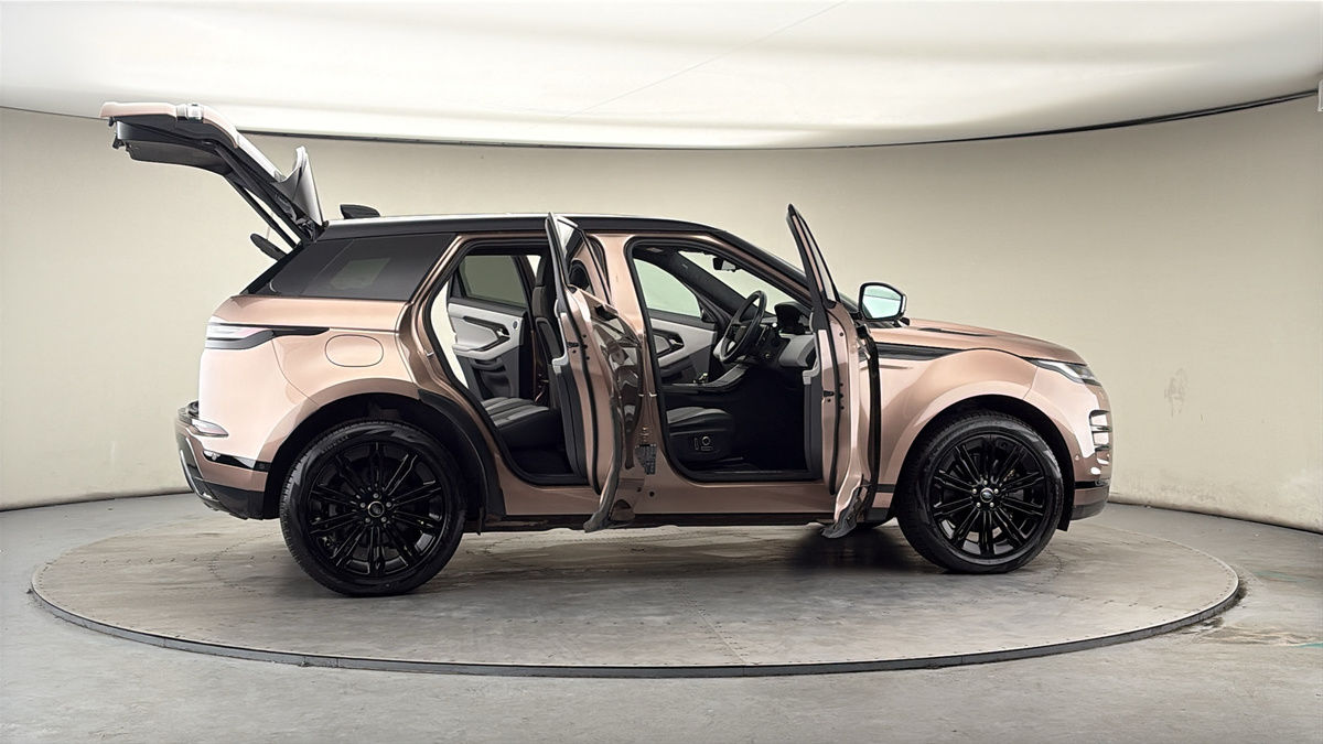 More views of Land Rover Range Rover Evoque