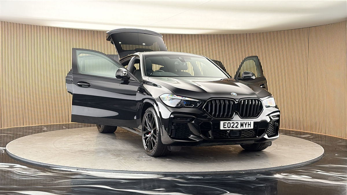 More views of BMW X6
