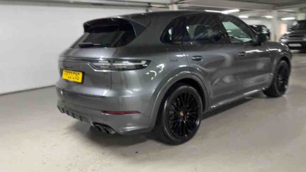 More views of Porsche Cayenne