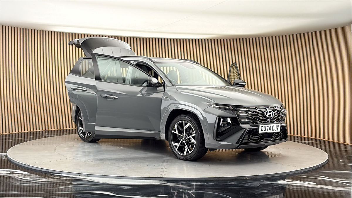 More views of Hyundai TUCSON