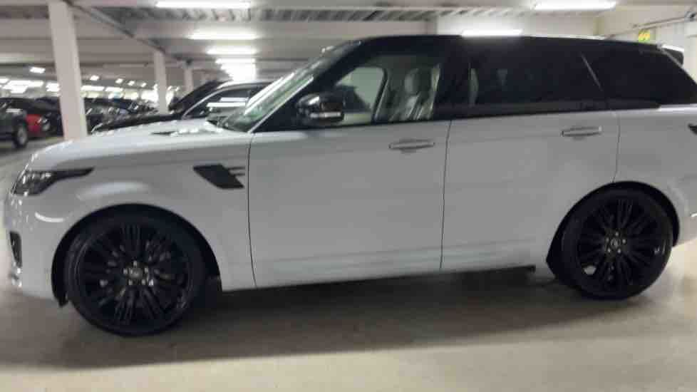 More views of Land Rover Range Rover Sport