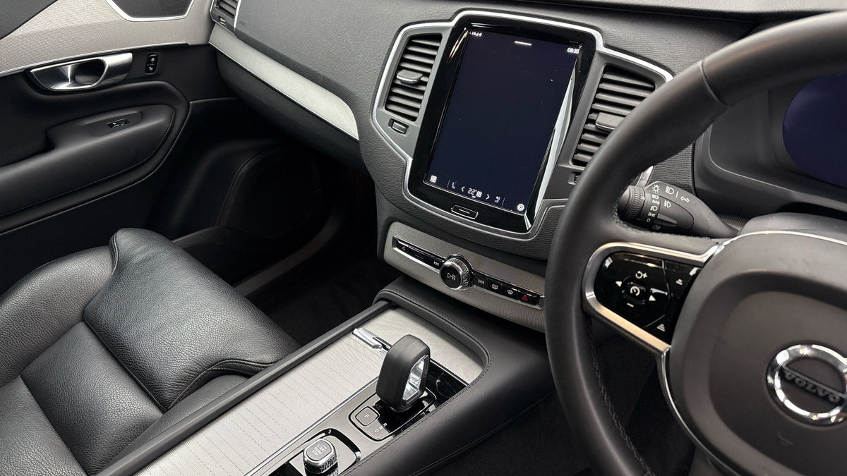 Volvo XC90 Image 18