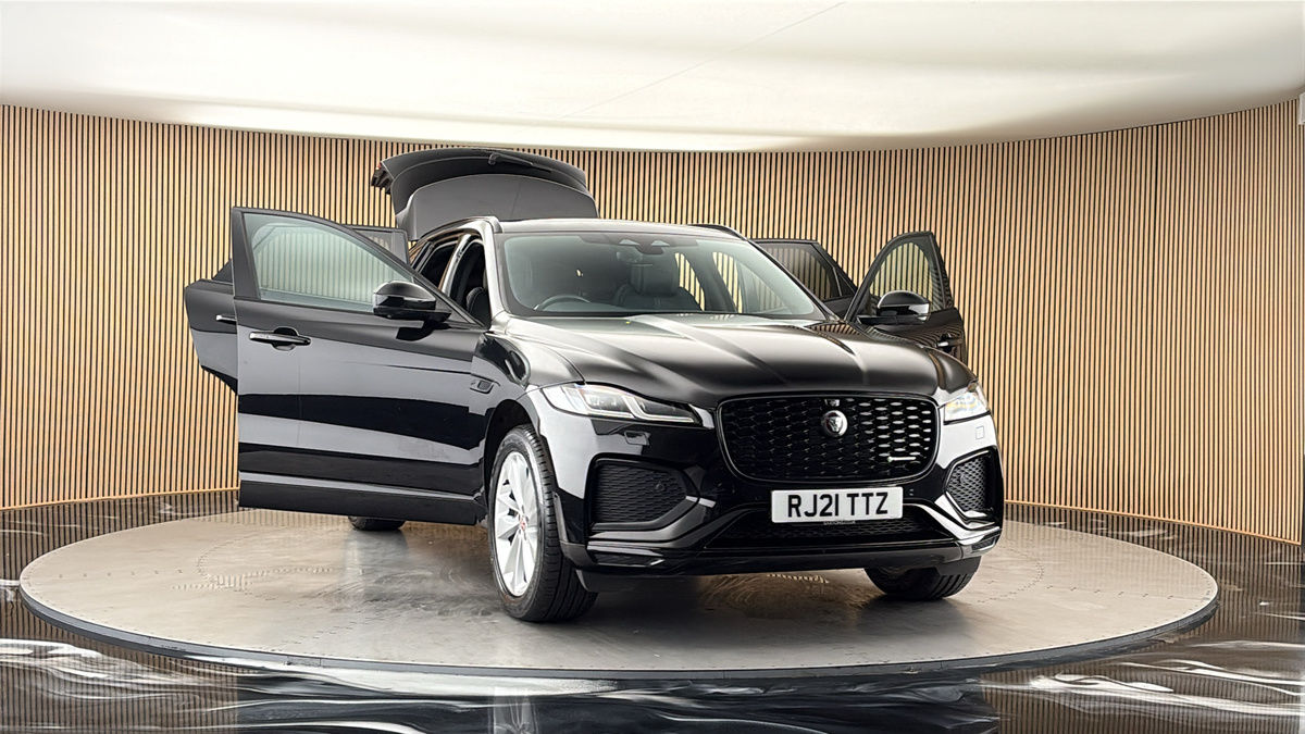 More views of Jaguar F-PACE