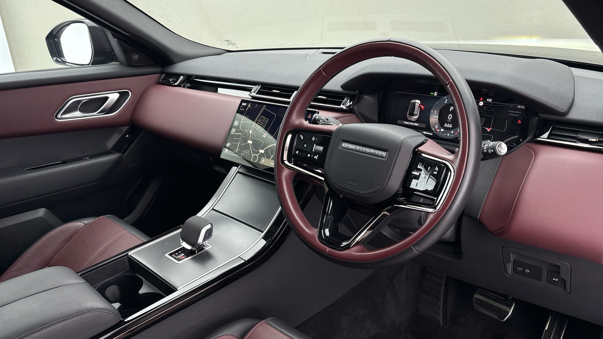 Land Rover Range Rover Velar Image 5