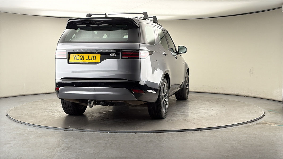 More views of Land Rover Discovery