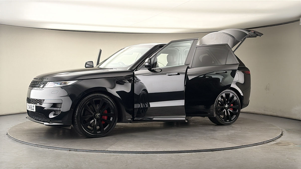 More views of Land Rover Range Rover Sport