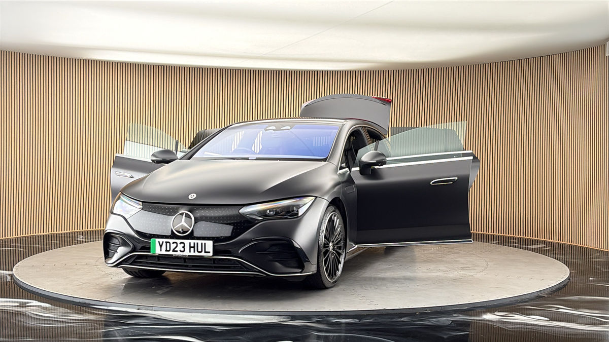 More views of Mercedes-Benz EQE